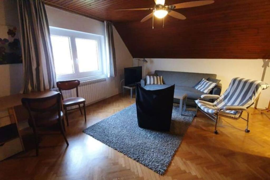 Cozzy Apartment In Nature Zagreb Exteriör bild