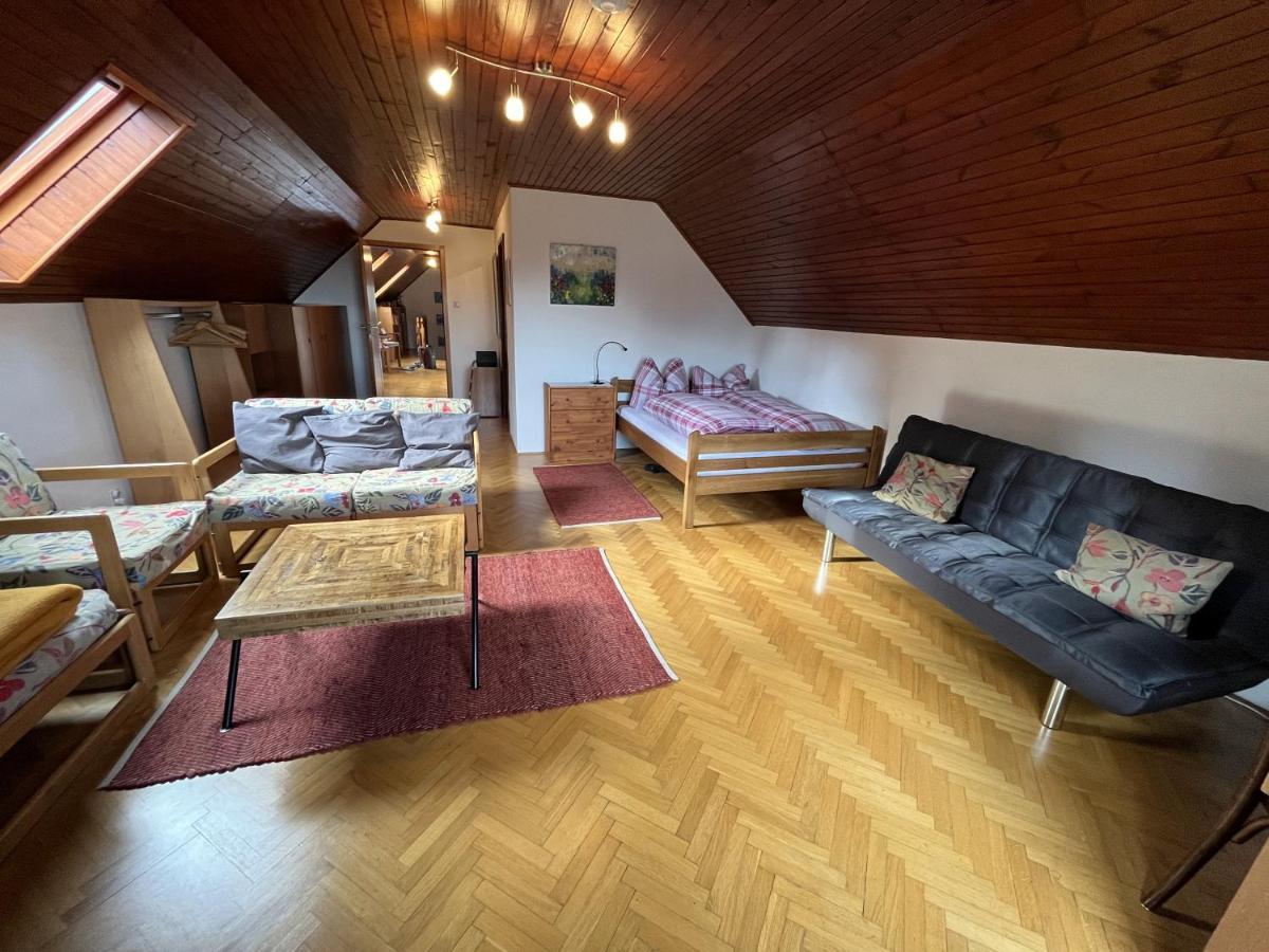 Cozzy Apartment In Nature Zagreb Exteriör bild